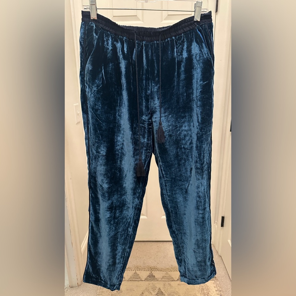 Anthropologie Elevenses Blue Velvet Cropped Pants, sz S